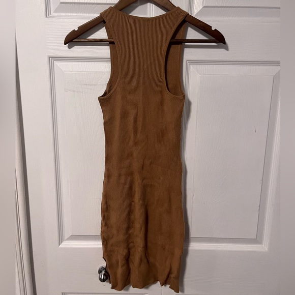 Mini dress - Picture 3 of 4